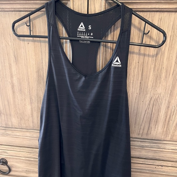 Reebok Active Chill workout tank - Picture 1 of 5